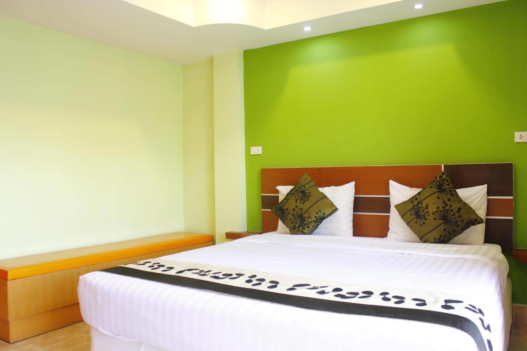 V Style Boutique Hotel Pattaya Exterior photo