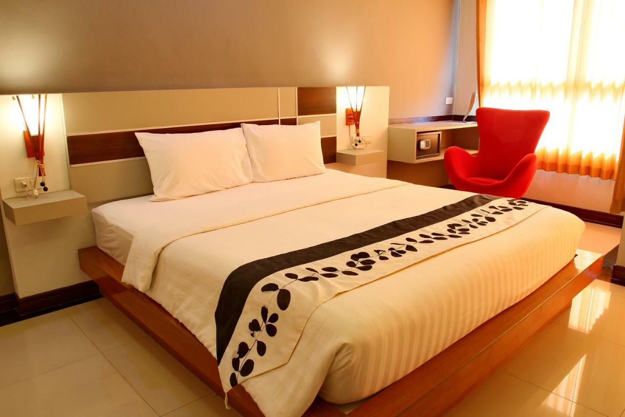 V Style Boutique Hotel Pattaya Exterior photo